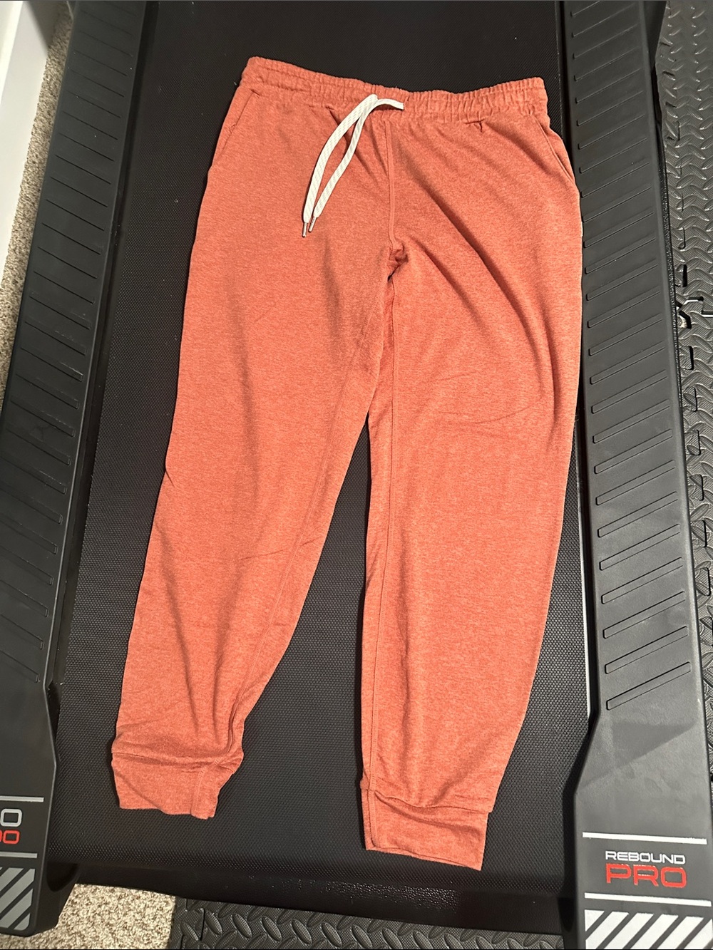 Vuori Performance Joggers